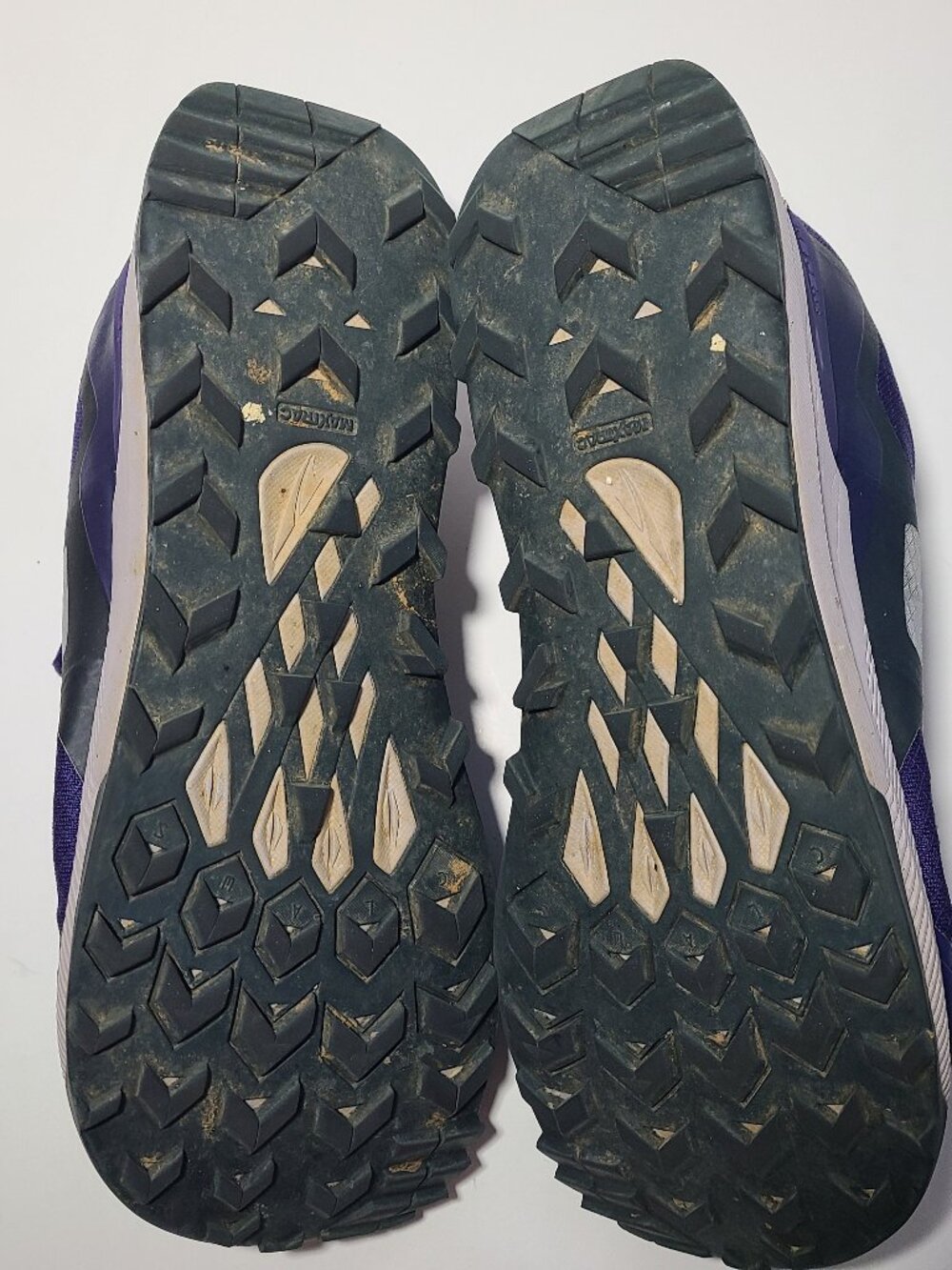 ALTRA Lone Peak 7 Purple/Pink/Black Women's Shoes Size 10 W - Picture 7 of 8